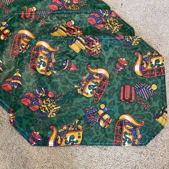 4 Vintage Vinyl Christmas Placemats Colorful Reversible Holiday Sleigh Toys - Picture 2 of 5